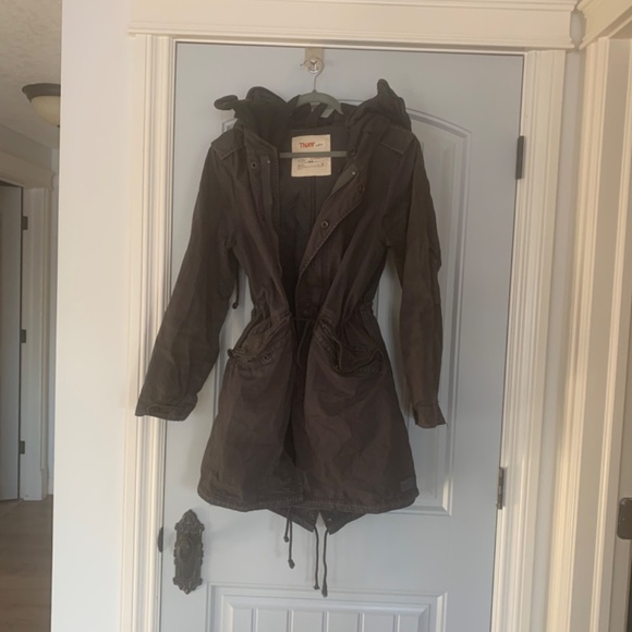 TNA aritzia rain jacket, with additional layer - Picture 2 of 8